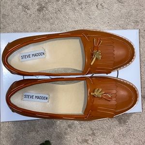 Steve Madden Brown Loafers